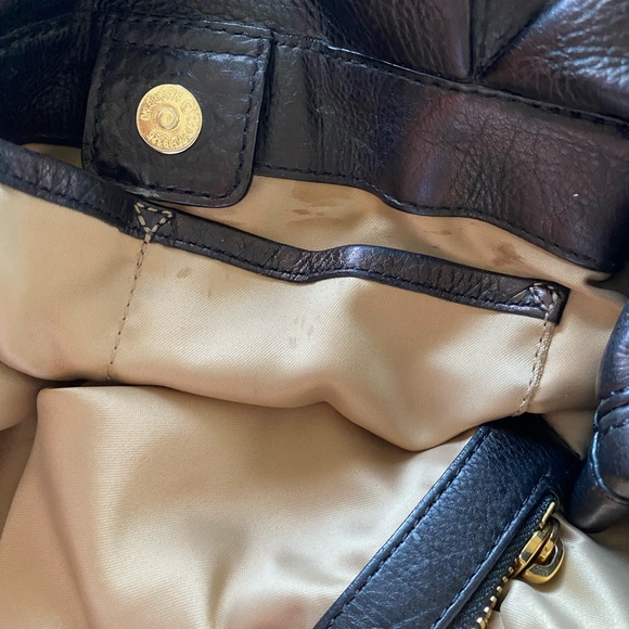 Michael Kors Black Leather Bag with Gold Hardware - Picture 13 of 16